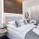 Lägenhet Glossy W19 Kraków