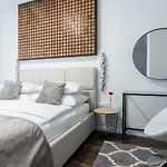 Glossy W19 Daire Krakow