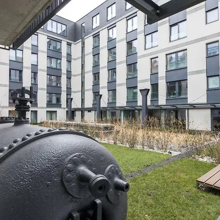 Glossy W19 Appartement Krakau